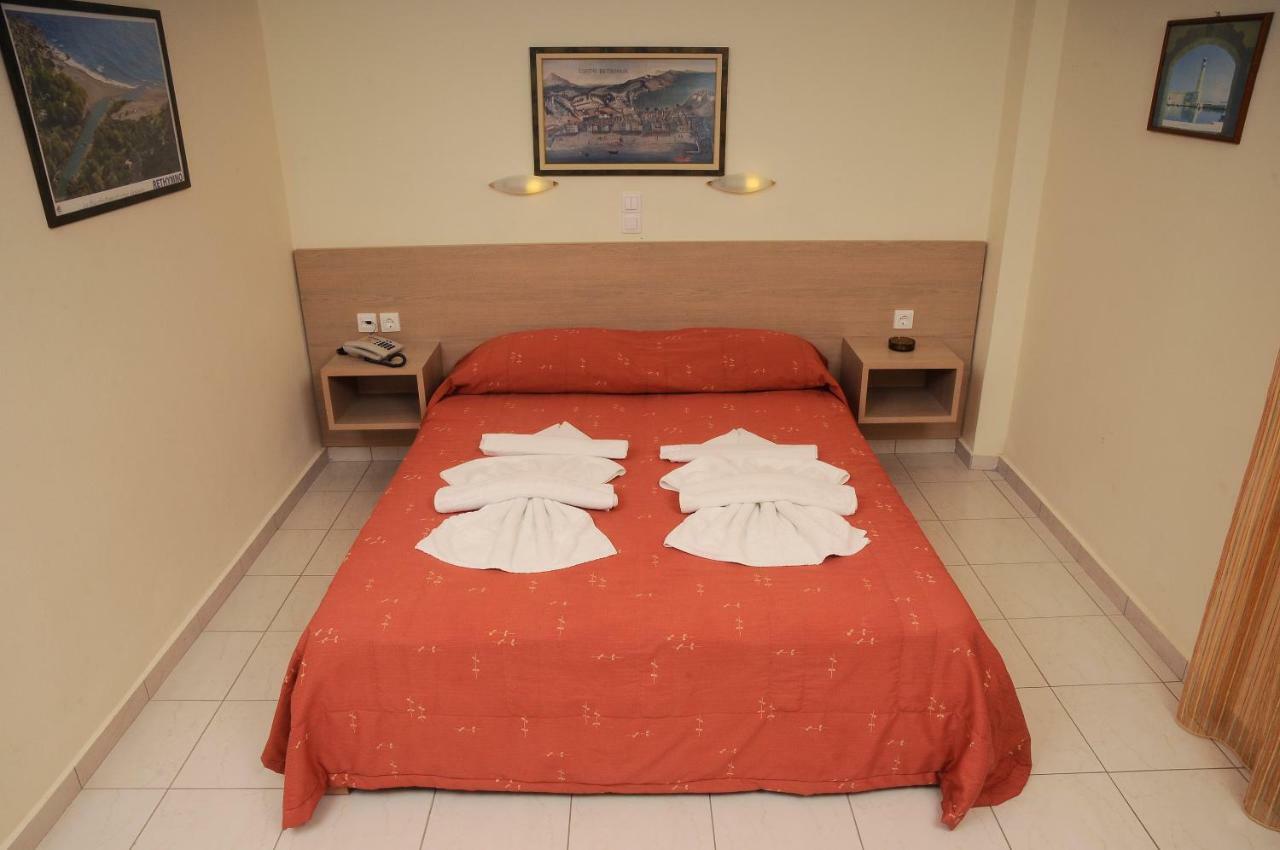 Stella-Katrin Hotel Platanes  Eksteriør billede